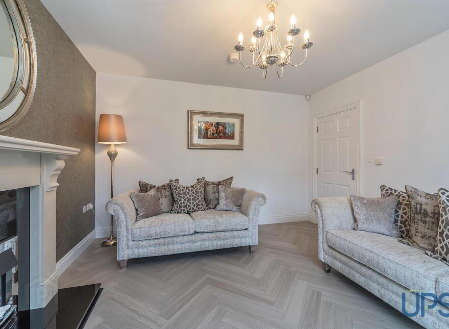 26 Meadow Green, Lisburn, BT28 3PB