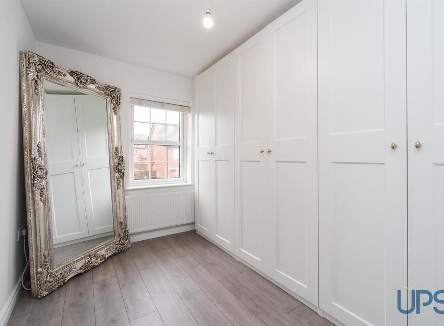 26 Meadow Green, Lisburn, BT28 3PB