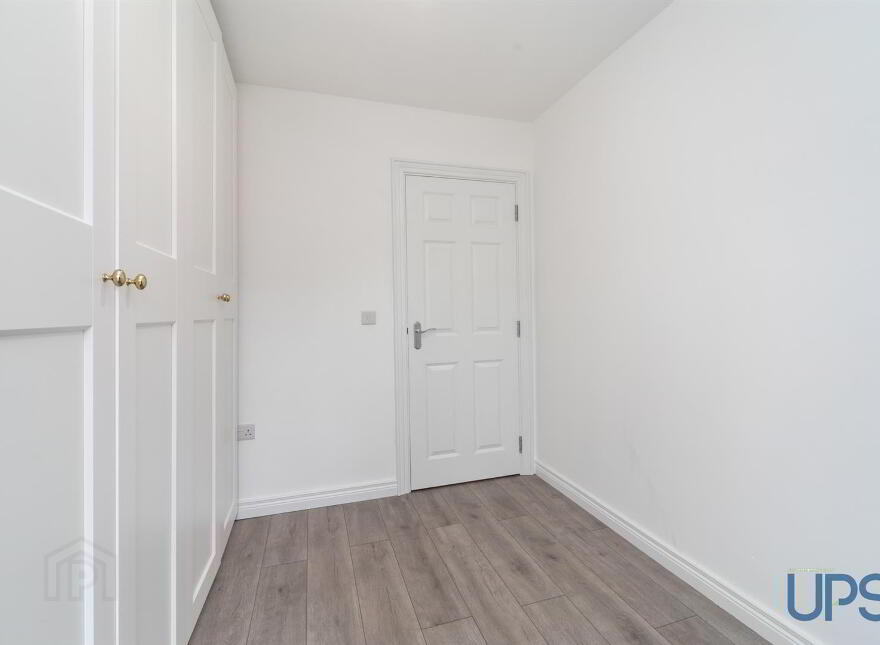 26 Meadow Green, Lisburn, BT28 3PB