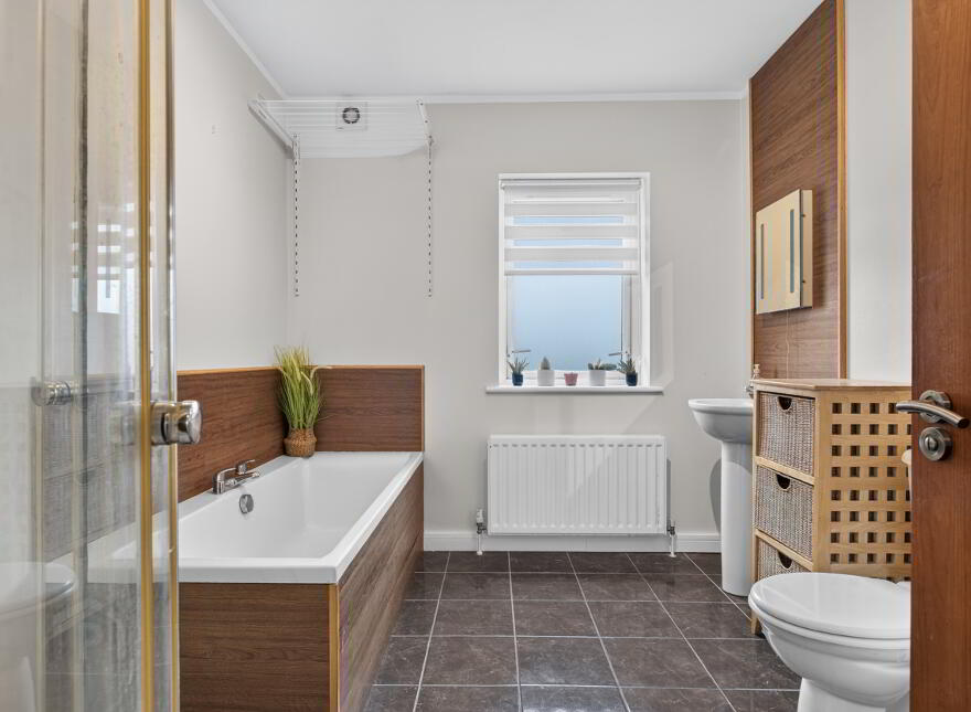 32 Phoenix Fields, Ballymena, BT42 2BF