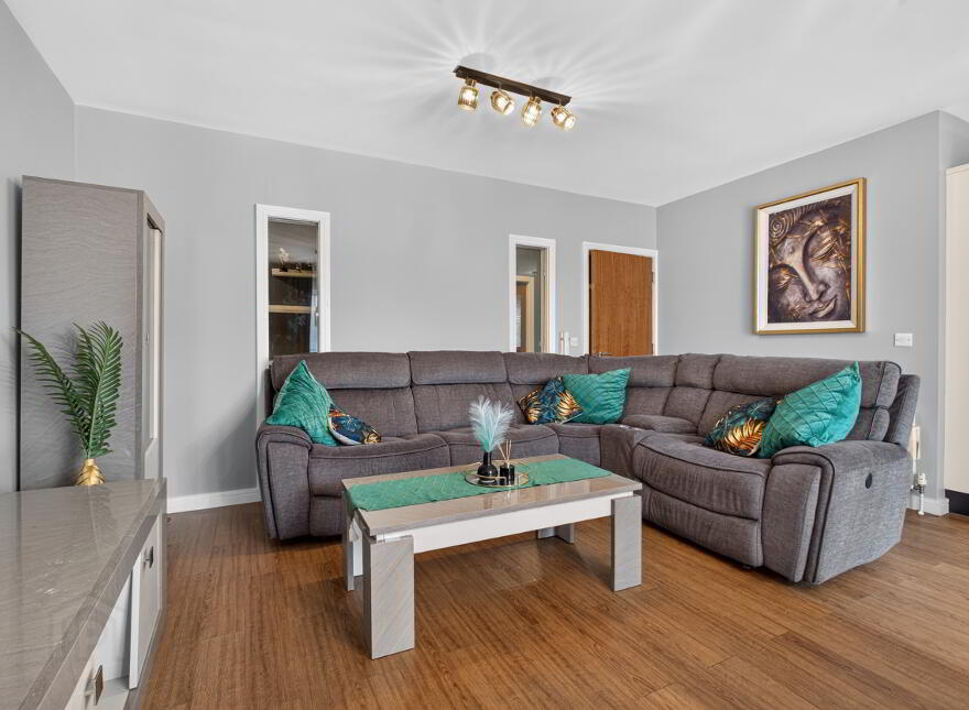 32 Phoenix Fields, Ballymena, BT42 2BF