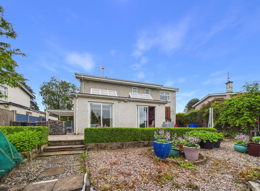 15 Knights Crescent, Nenagh, E45R638