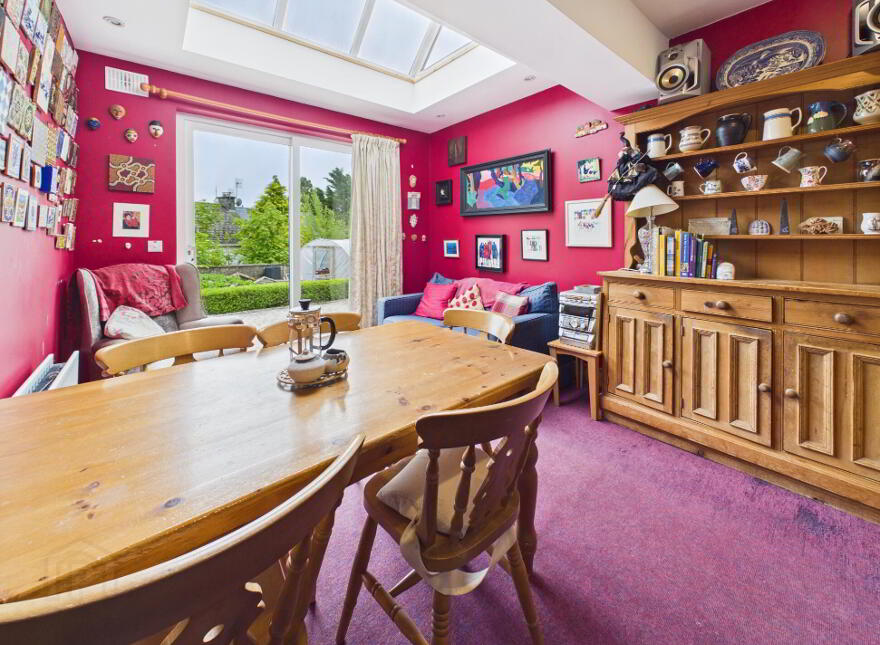 15 Knights Crescent, Nenagh, E45R638