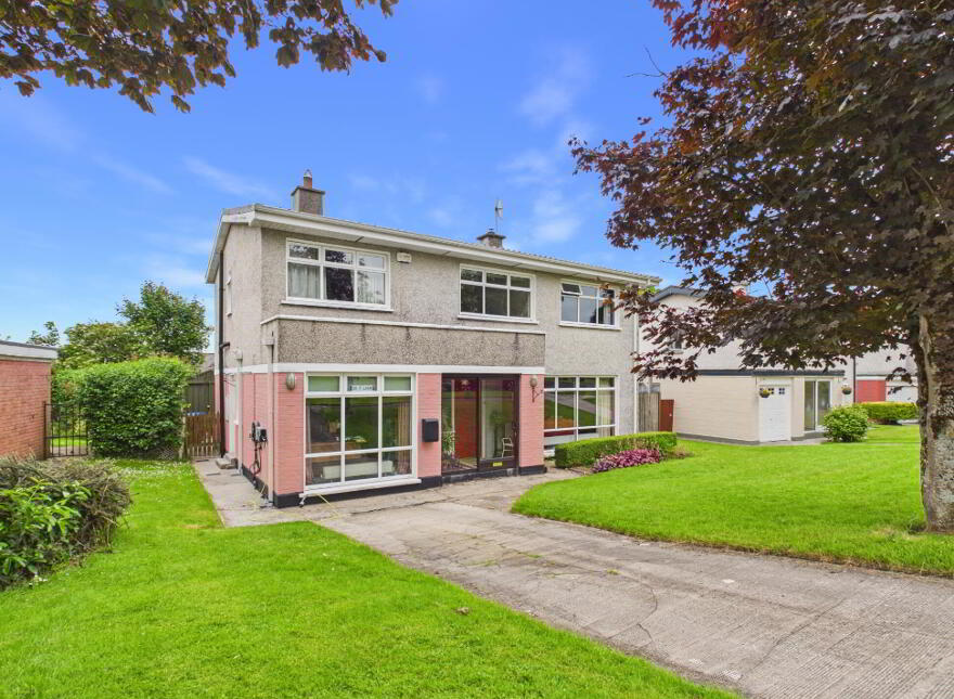 15 Knights Crescent, Nenagh, E45R638