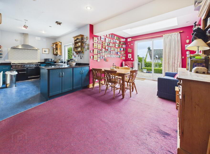 15 Knights Crescent, Nenagh, E45R638