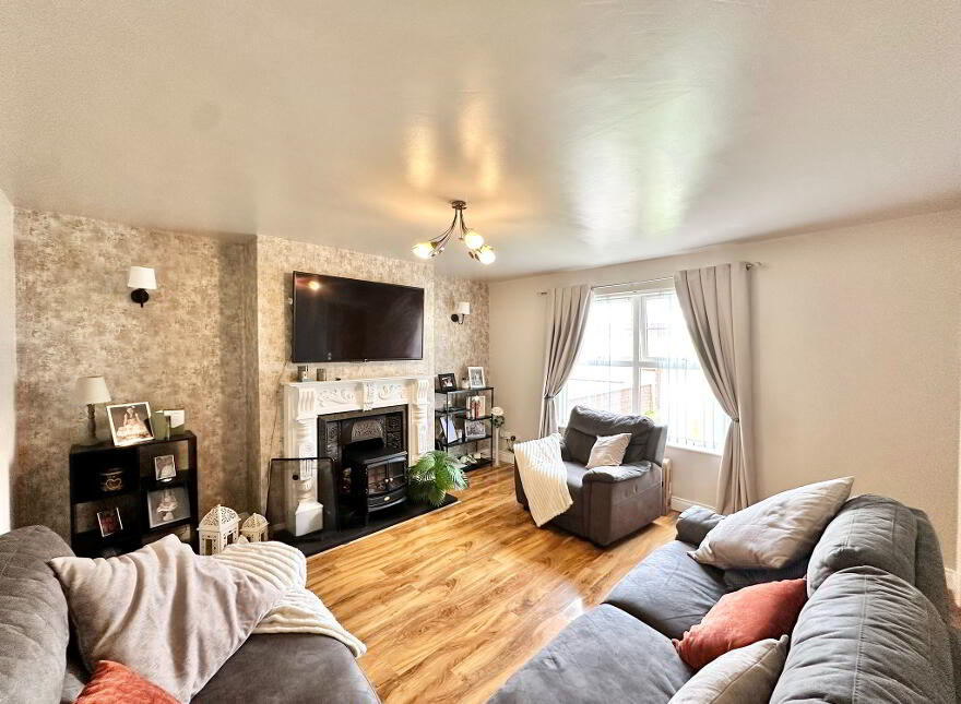 12 Meadowvale, Newtownhamilton, Newry, BT35 0HW