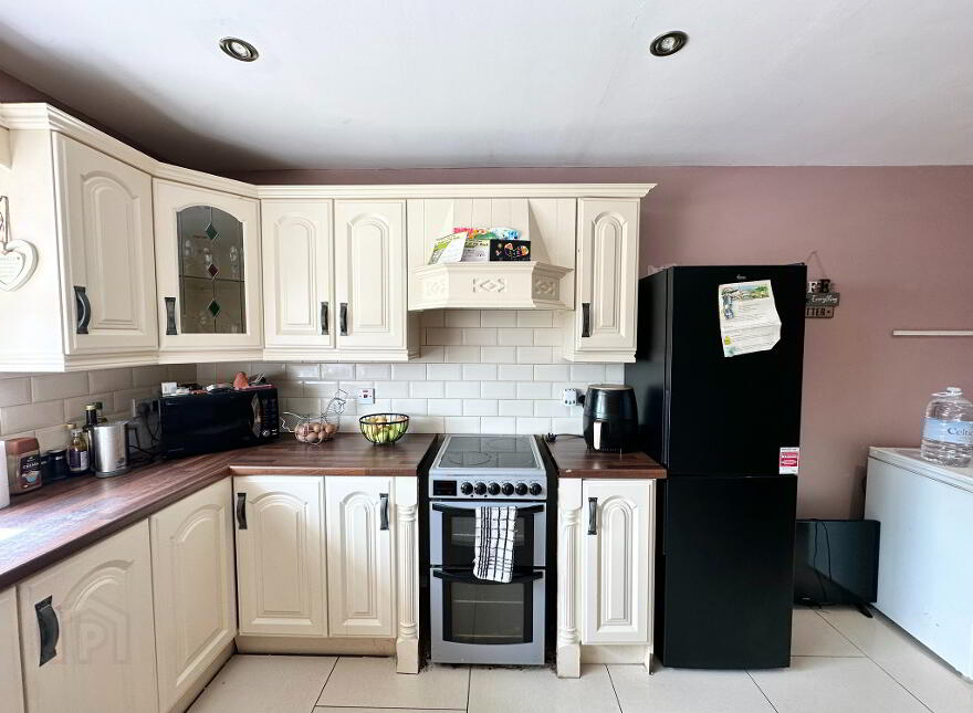 12 Meadowvale, Newtownhamilton, Newry, BT35 0HW