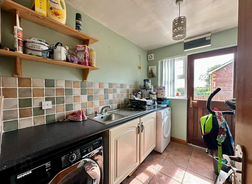 12 Meadowvale, Newtownhamilton, Newry, BT35 0HW
