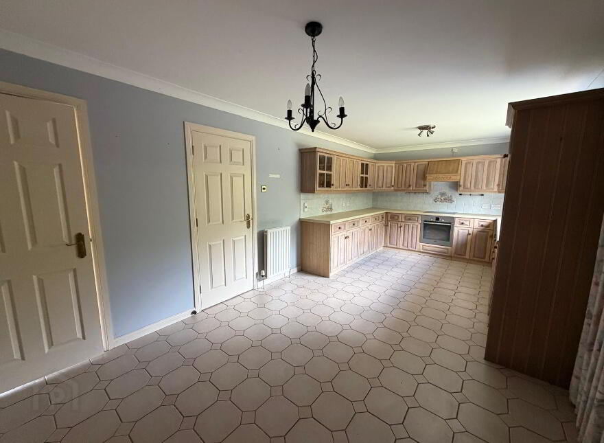 40 Carrick Strand, Strabane, BT82 9RN