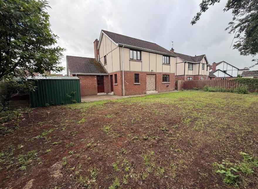 40 Carrick Strand, Strabane, BT82 9RN