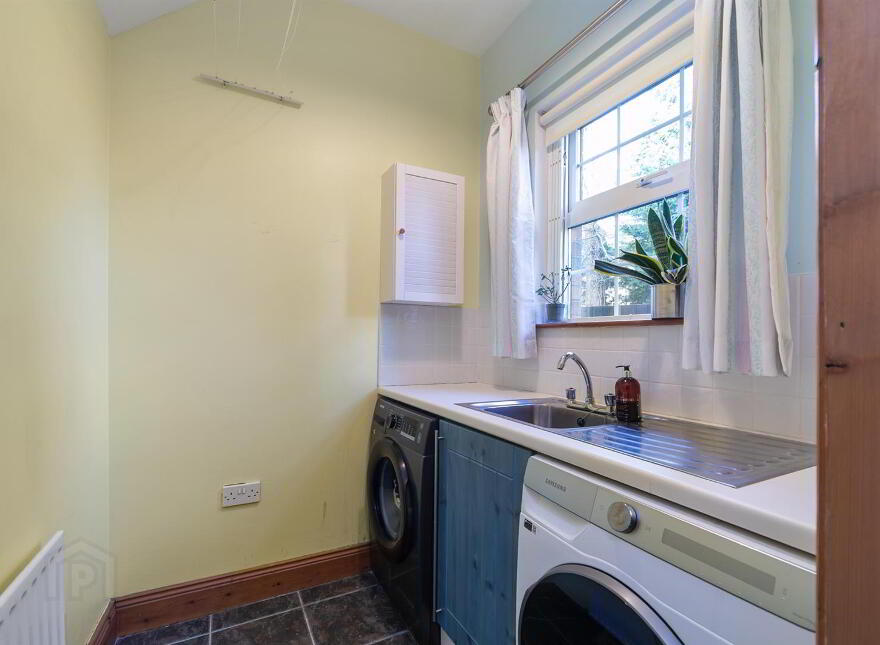 17 Mornington Place, Annadale Avenue, Belfast, BT7 3LD