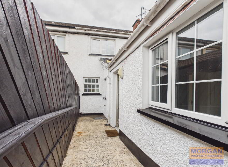 2 Fearons Terrace, Green Road, Bessbrook / Newry, BT35 7ED