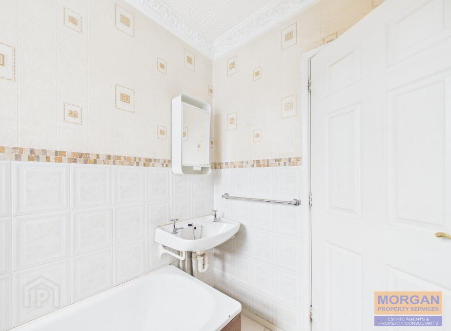 2 Fearons Terrace, Green Road, Bessbrook / Newry, BT35 7ED
