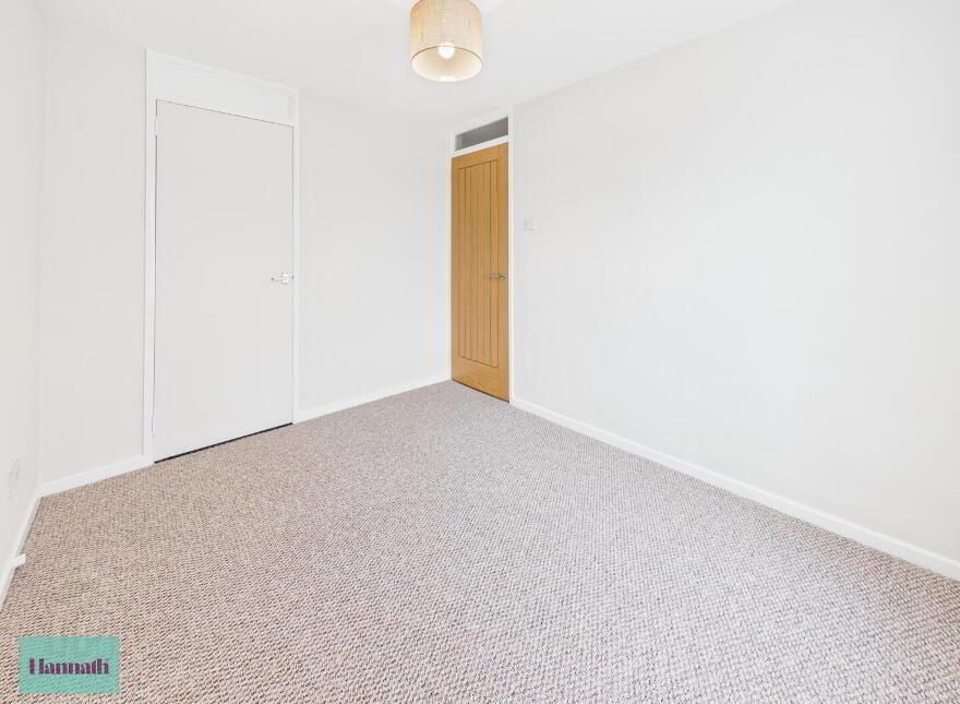 36 Ballynahinch Road, Lisburn, BT27 5EY