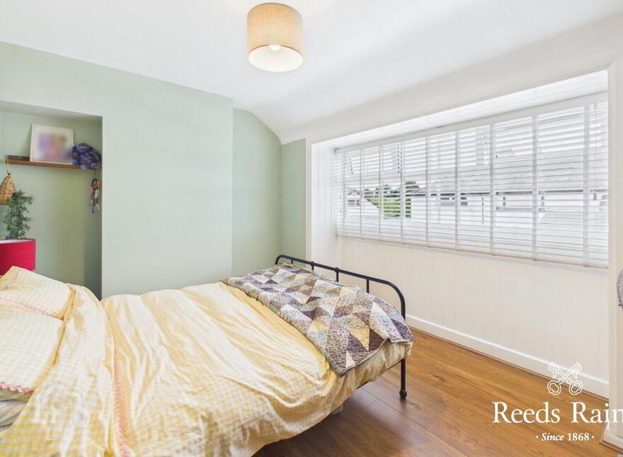 6 Earl Haig Park, Cregagh, Belfast, BT6 8NR
