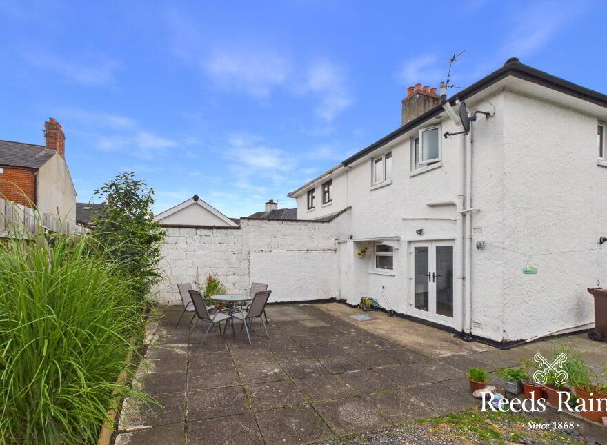 6 Earl Haig Park, Cregagh, Belfast, BT6 8NR