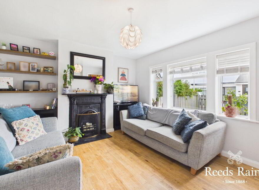 6 Earl Haig Park, Cregagh, Belfast, BT6 8NR