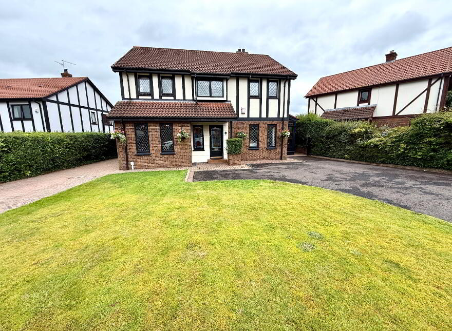 28 Templegrove, Derry, BT48 0QN