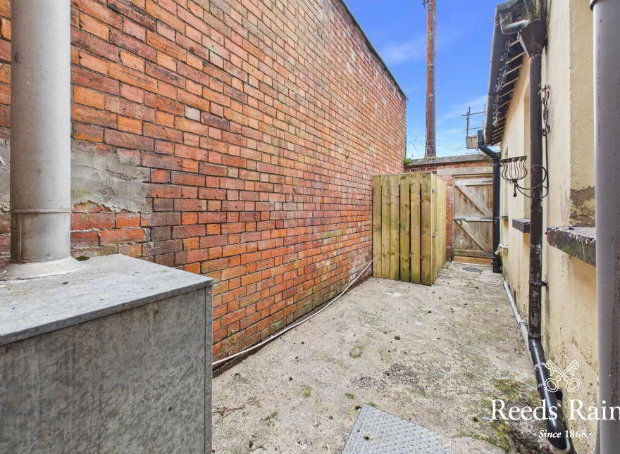 1 Ava Avenue, Ormeau, Belfast, BT7 3BN