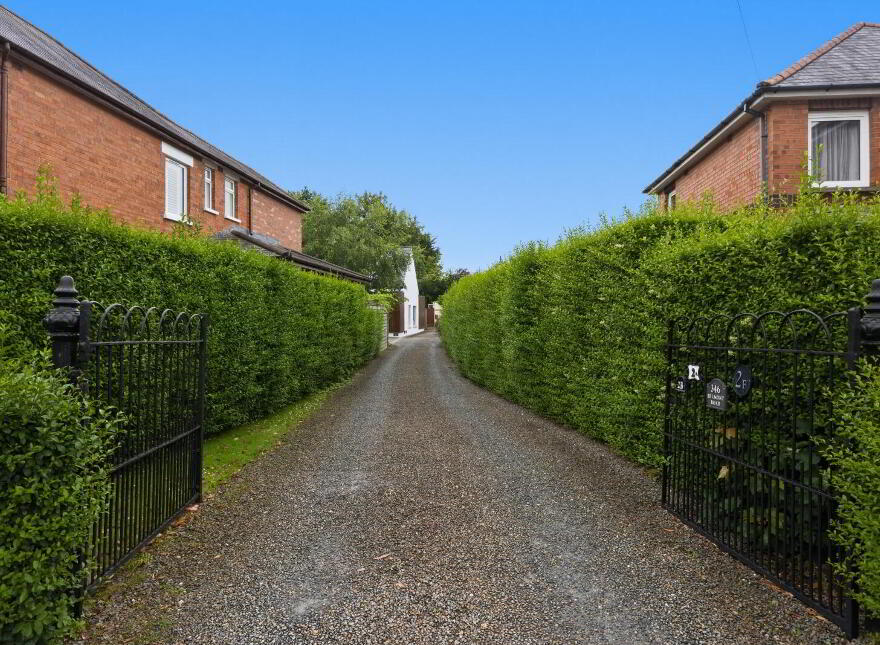 2F Knockdarragh Park, Belfast, BT4 2LE