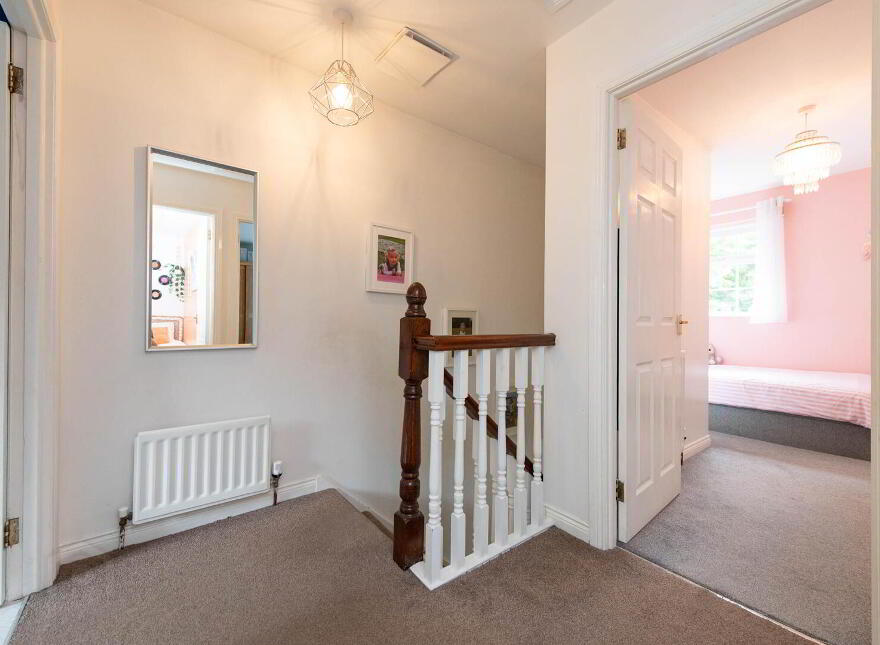 6 Glenavna Manor, Jordanstown, Newtownabbey, BT37 0HW