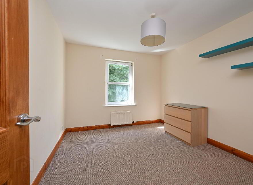 30 Regency Square, Bangor, BT19 7FX