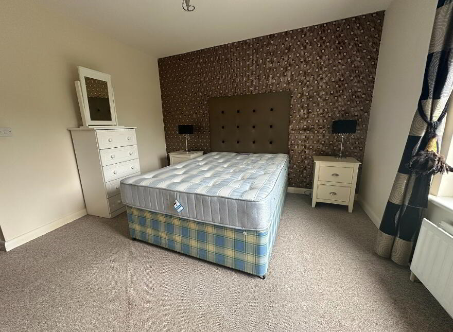 17 Wellington Crescent, Ballymena, BT42 2RZ