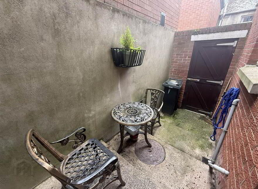 38 Fofar Street, Belfast, BT12 7BD