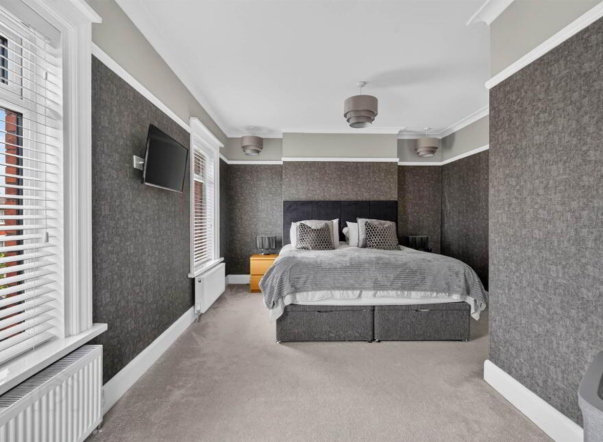 1 Edgcumbe Gardens, Belfast, BT4 2EG