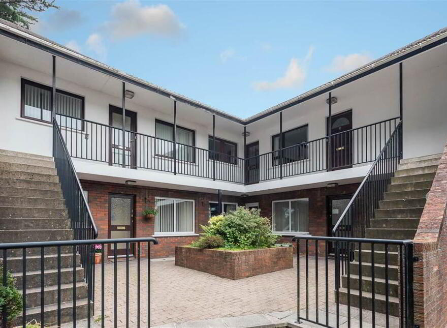 10 Redhill Manor, Finaghty Road South, Belfast, BT10 0PA