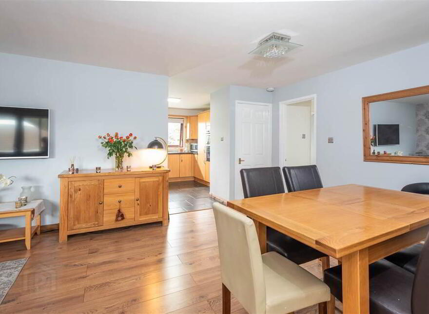 10 Redhill Manor, Finaghy Road South, Belfast, BT10 0PA