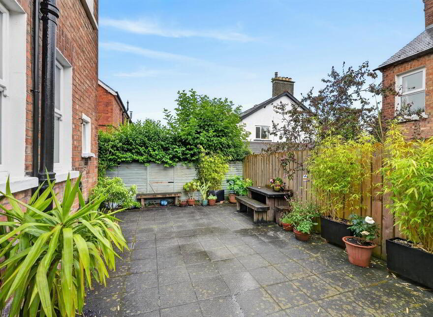 44 Lancefield Road, Belfast, BT9 6LL