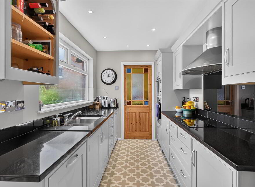 44 Lancefield Road, Belfast, BT9 6LL