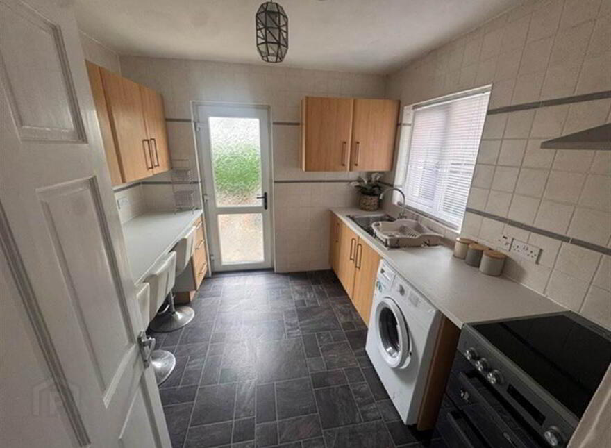13 Chesham Drive, Belfast, BT6 8GT