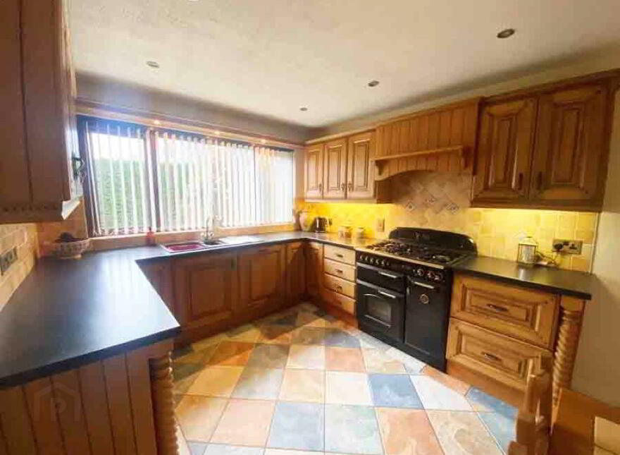 1 Larchwood, Banbridge, BT32 3UT