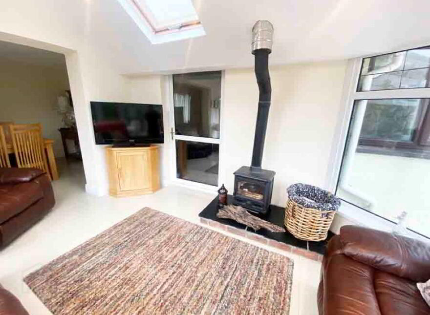 1 Larchwood, Banbridge, BT32 3UT