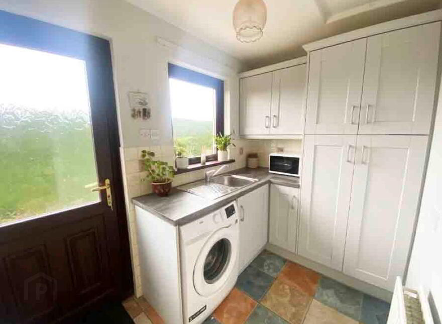 1 Larchwood, Banbridge, BT32 3UT