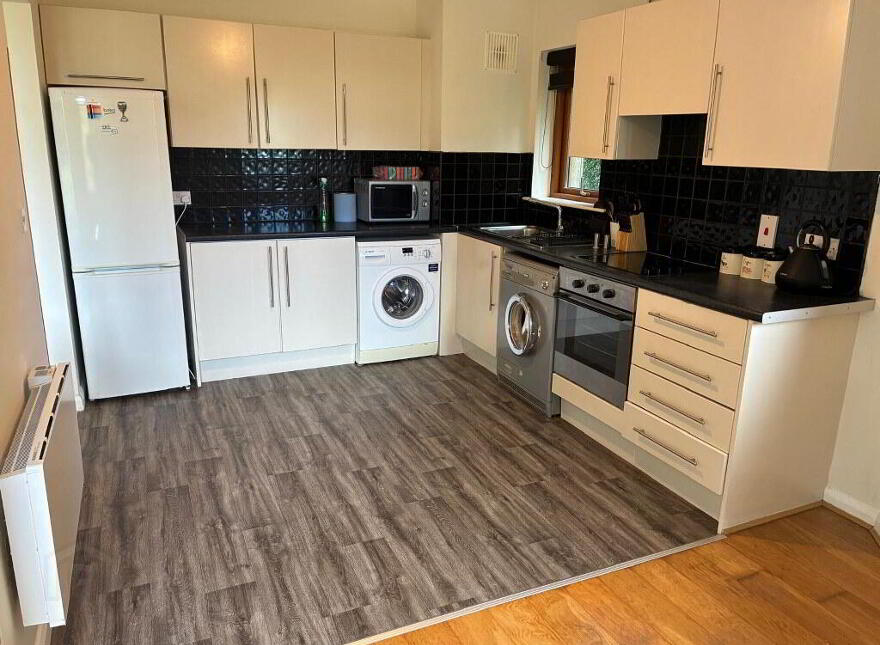 3A Mahon Mills, Kilmacthomas, X42D348