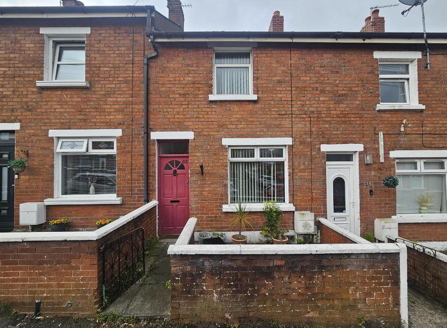 63 Glenbank Place, Belfast, BT14 8AL
