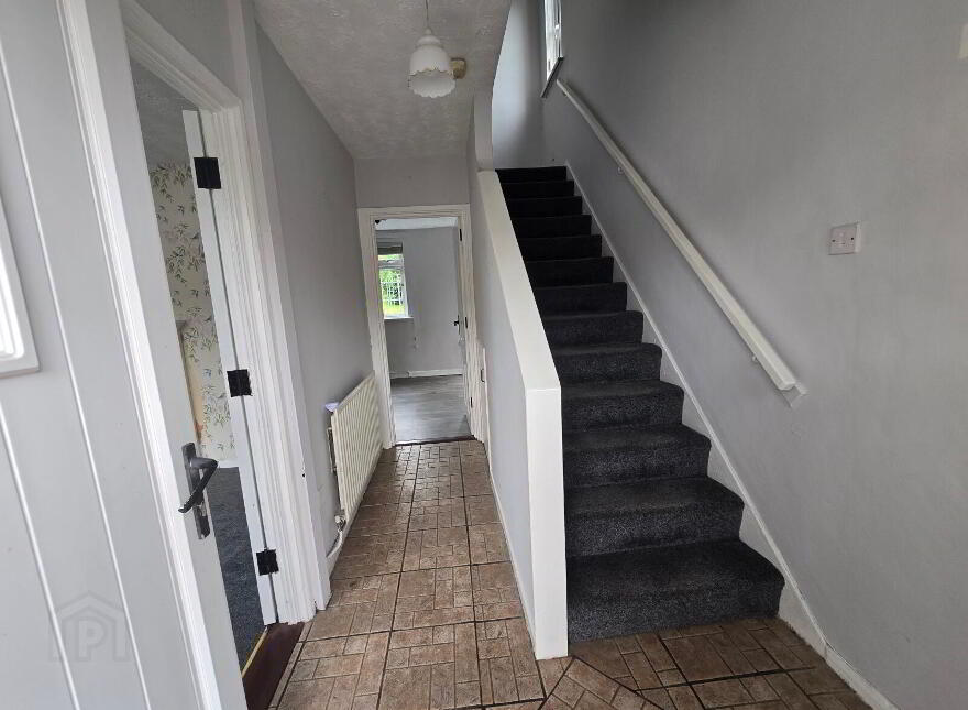 80 Drumalane Park, Newry, BT35 8AT