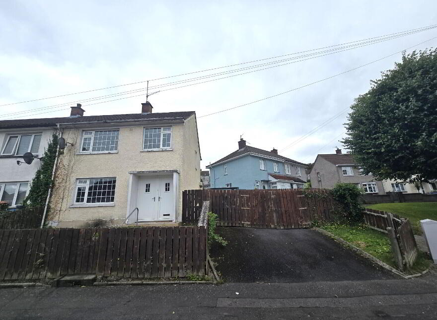 80 Drumalane Park, Newry, BT35 8AT