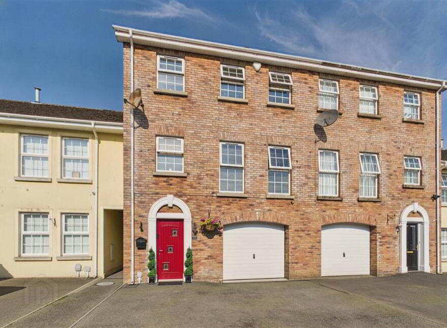 80 Chancellors Hall, Newry, BT35 8WJ
