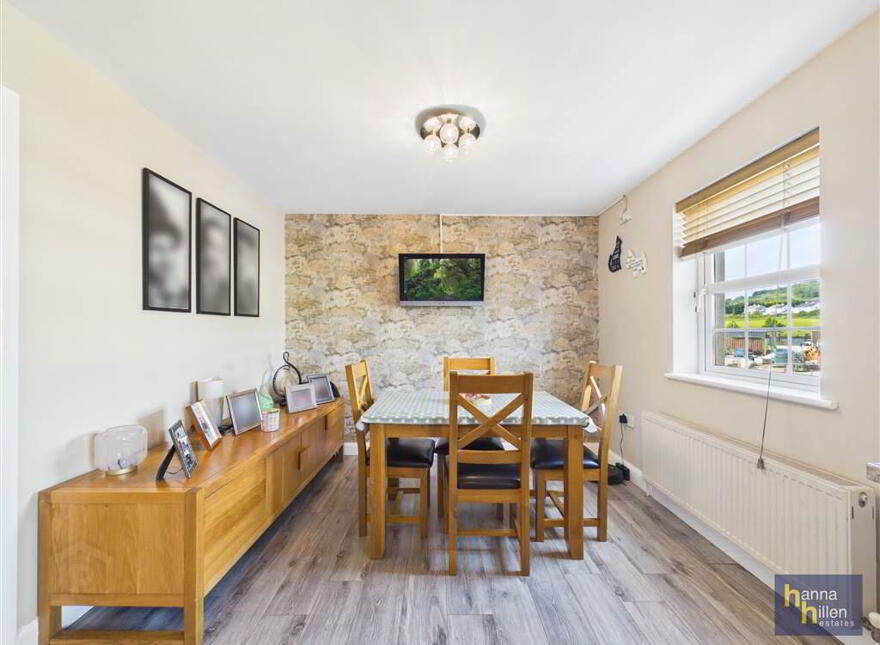 80 Chancellors Hall, Newry, BT35 8WJ