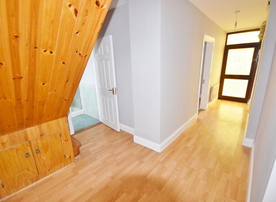 Saint Brendan's Terrace, Listowel, V31CD74