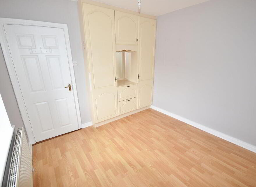 Saint Brendan's Terrace, Listowel, V31CD74