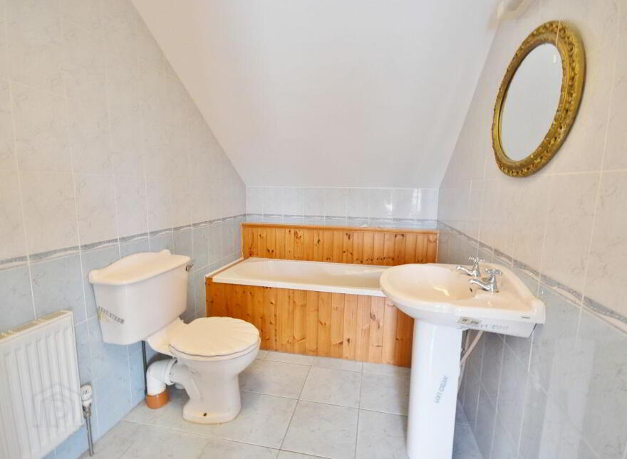 Saint Brendan's Terrace, Listowel, V31CD74