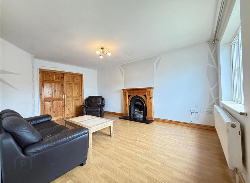 16 Riveroaks, Ballaghaderreen, F45XY17