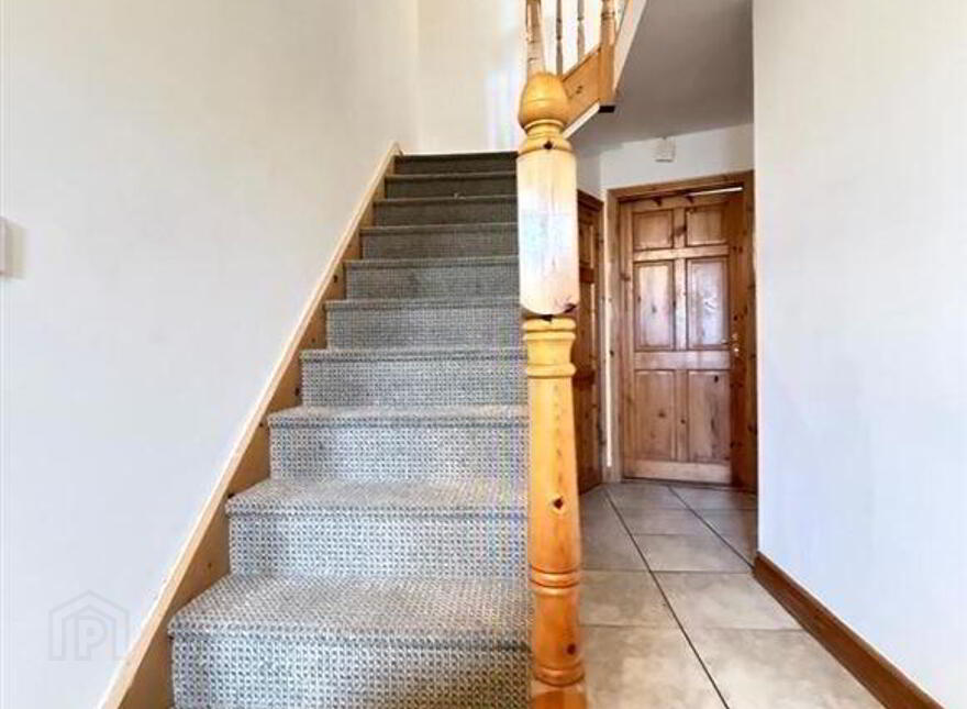 16 Riveroaks, Ballaghaderreen, F45XY17