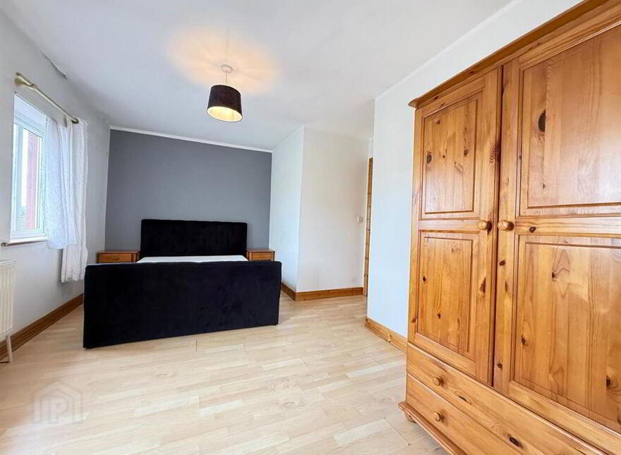 16 Riveroaks, Ballaghaderreen, F45XY17