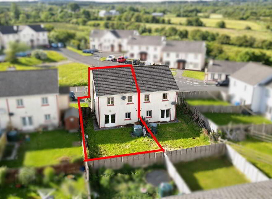 16 Riveroaks, Ballaghaderreen, F45XY17